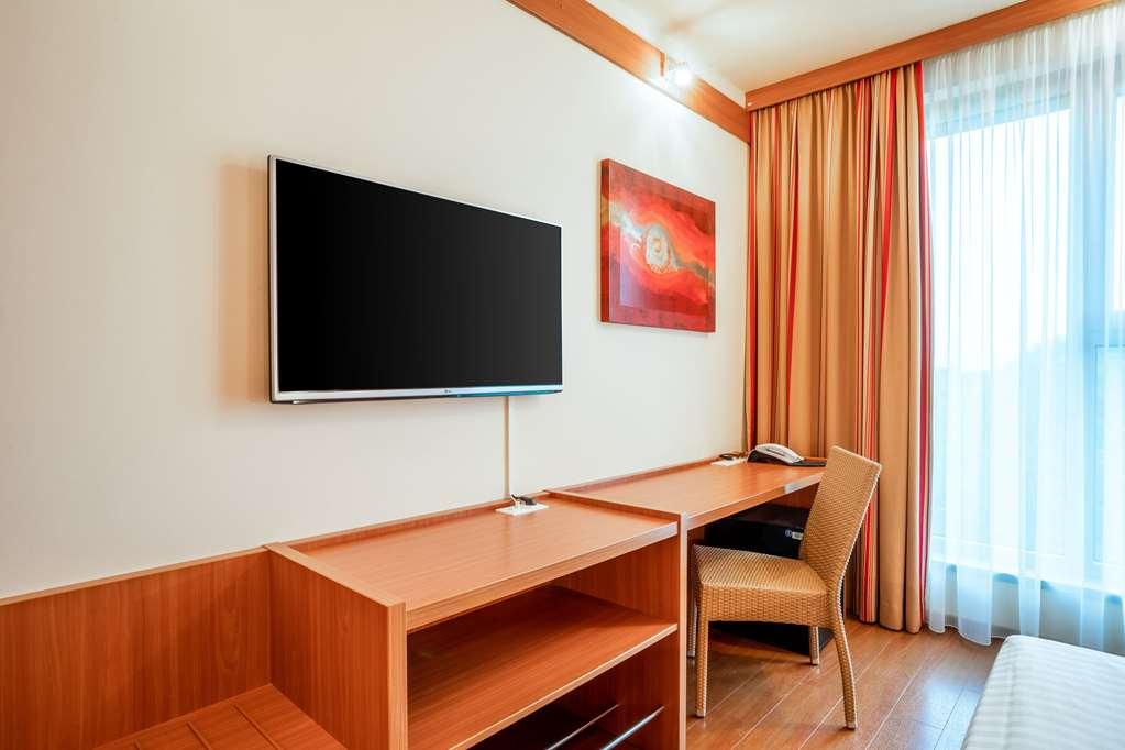 ホテル Plaza Premium カールスルーエ 部屋 写真