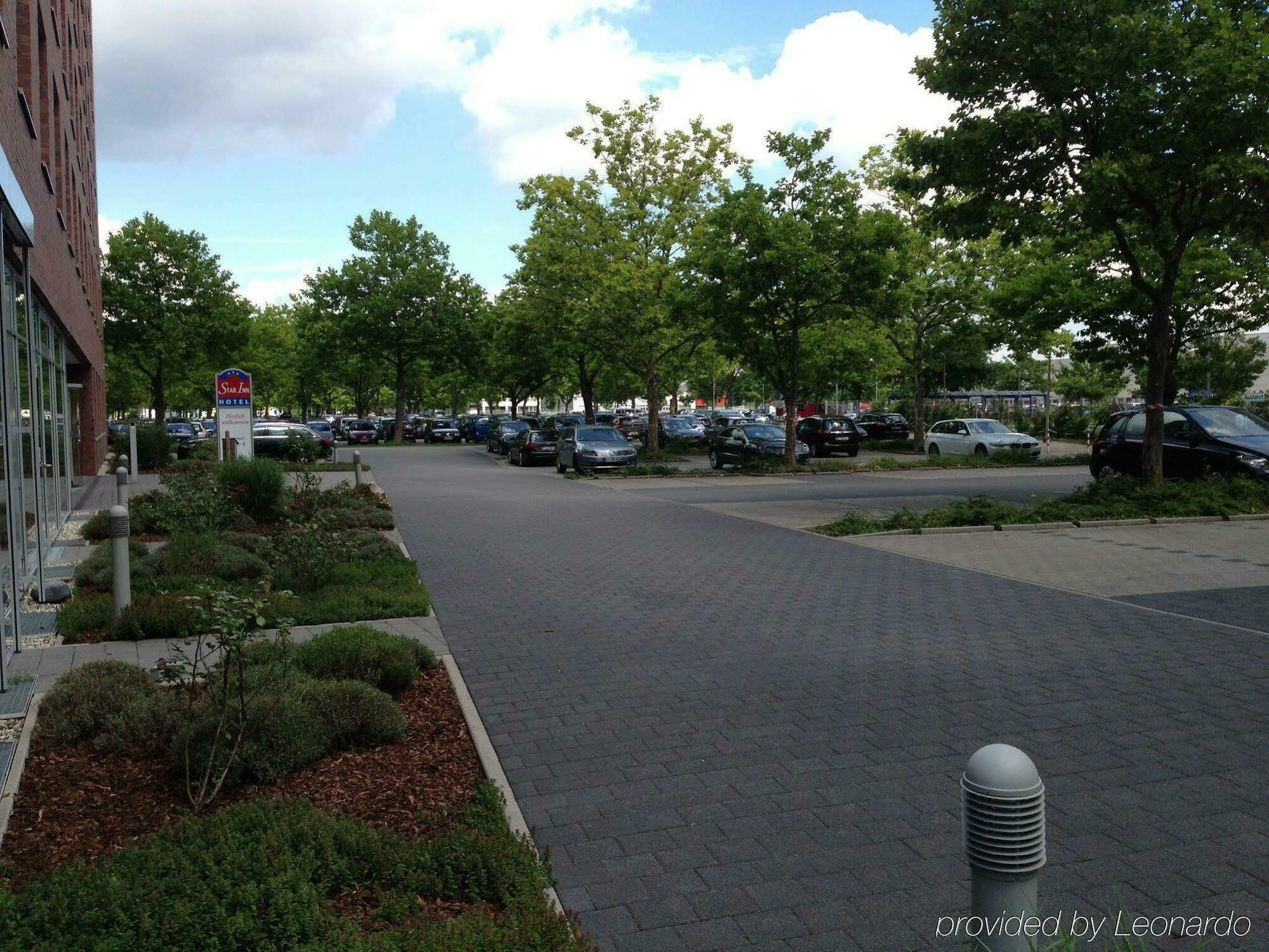 ホテル Plaza Premium カールスルーエ エクステリア 写真